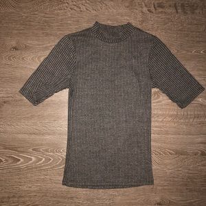 Robbed turtleneck top